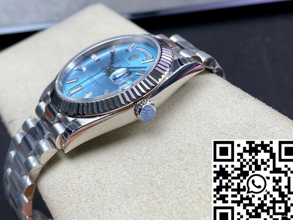 Factory Day EW Date Rolex M228236-0006 Dial Diamond-set 0417